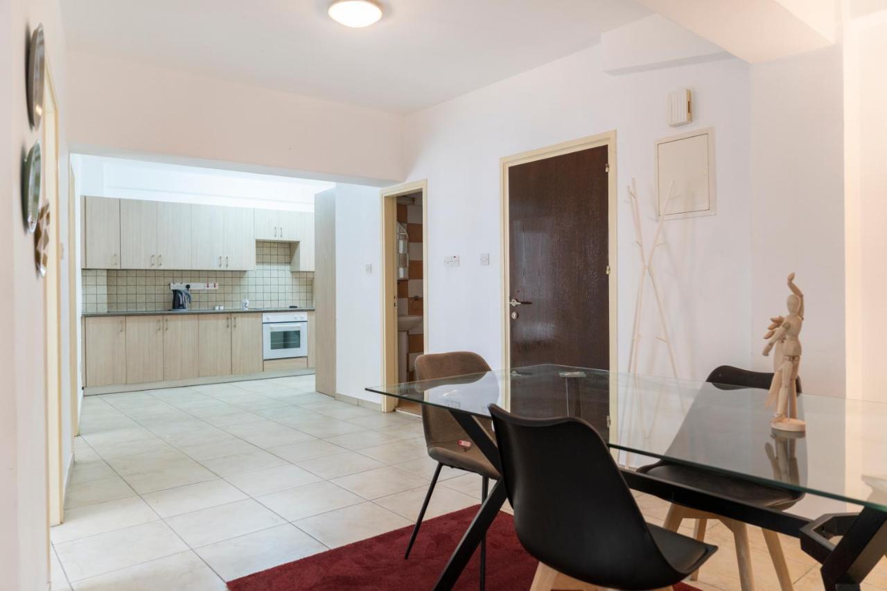 Private Room In Shared Flat Nikósie Exteriér fotografie